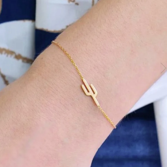 Jewelry - Gold Cactus fashion bracelet